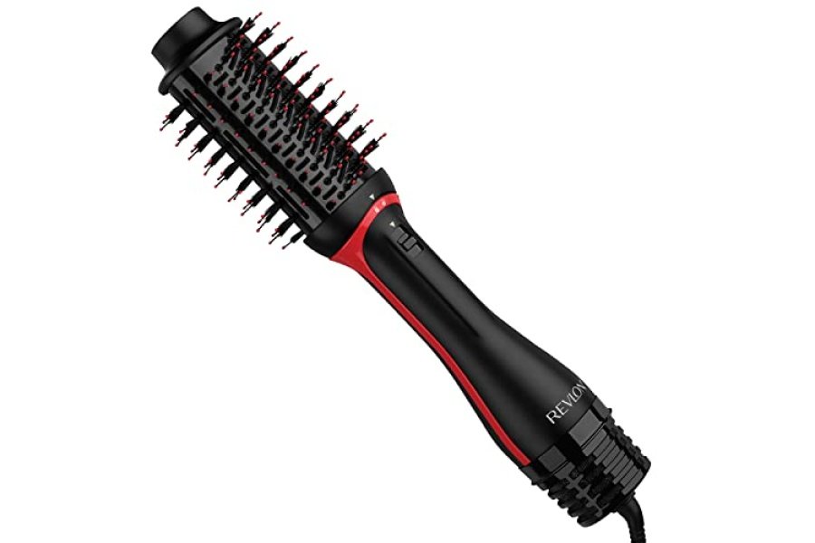 REVLON One Step Volumizer PLUS Secador de pelo y estilizador | Más volumen, menos daños y más control de peinado para peinados estilo salón fáciles y rápidos, además de fácil viaje (negro)