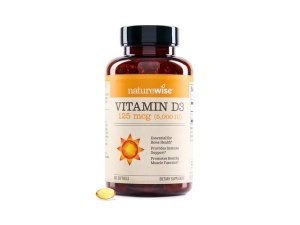 NatureWise Vitamina D3 5000 UI (125 mcg) Suministro para 1 año para una función muscular saludable y apoyo inmunológico, sin OGM, sin gluten en aceite de oliva prensado en frío, el empaque varía (mini cápsula blanda), 360 unidades