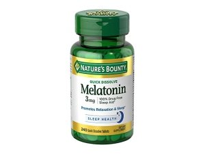 Nature's Bounty Melatonina 3 mg, ayuda para dormir 100 % libre de medicamentos para adultos, apoya la relajación y el sueño, suplemento dietético, 240 unidades (sabor a cereza, el embalaje puede variar)